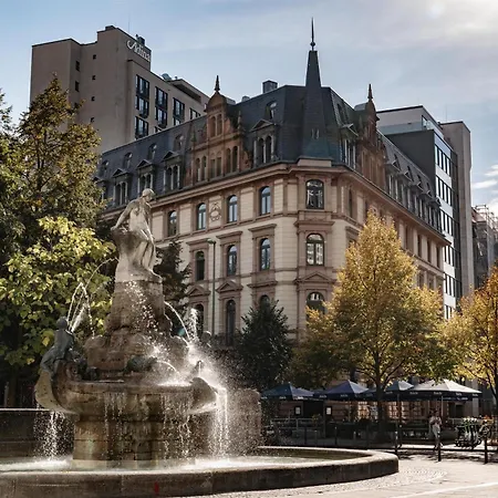Adina Apartment Hotel Frankfurt Neue Oper