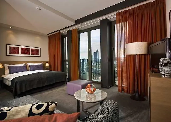 Aparthotel Adina Frankfurt Neue Oper 4*
