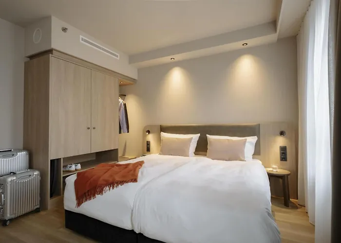 Adina Frankfurt Neue Oper Aparthotel
