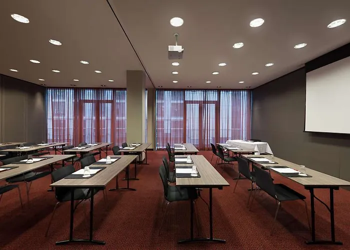 Adina Frankfurt Neue Oper Frankfurt am Main